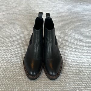 Caslon Chelsea Boot